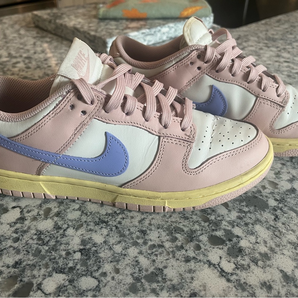 Nike Women's Low-Top Sneakers in Pink, Lavender & White
